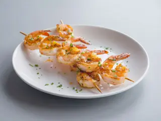 003.PINCHOS DE GAMBAS (2 pinchos)