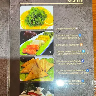 Sopa De Pollo Con Maíz