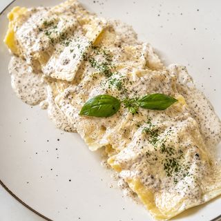 Ravioli De Queso Idiazabal y cebolla caramelizada