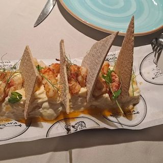 Ensaladilla de Gamba Blanca y Bugre Braseado