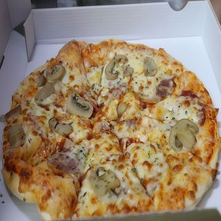 Pizza Piamontesa (40 Cm.)