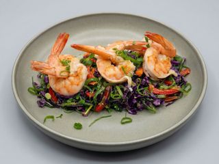 Ensalada de Langostinos y Algas