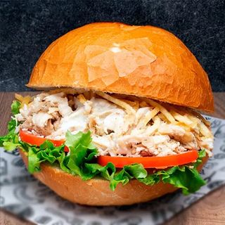 Pan con pollo
