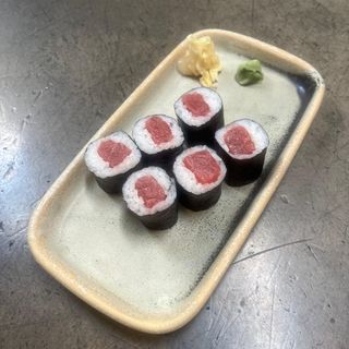 31) Tekka maki (6 uds.)