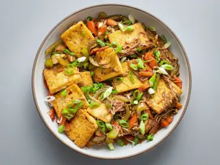 Tofu Salteado con Verduras