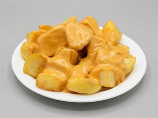 Media Bravas