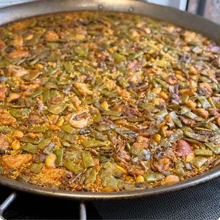 Paella valenciana