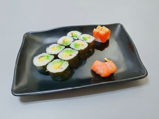 Maki De Aguacate