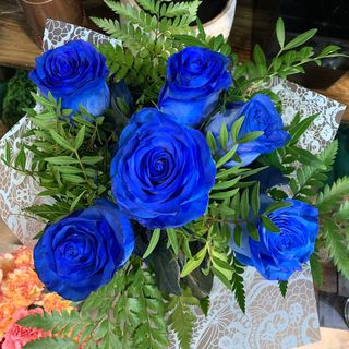 Ramo 6 Rosas Azules "El Boquerón"