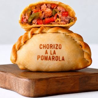 Empanada de Chorizo a la Pomarola