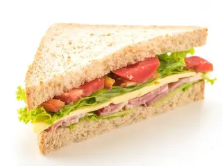 Sándwich Poco A Poco De Atún