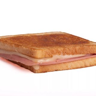 SANDWICH MIXTO CON PIÑA