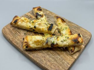 Focaccia di Formaggio