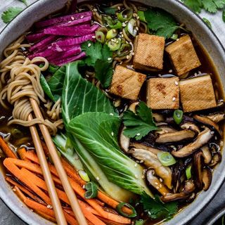 Ramen Vegano con Tofu 