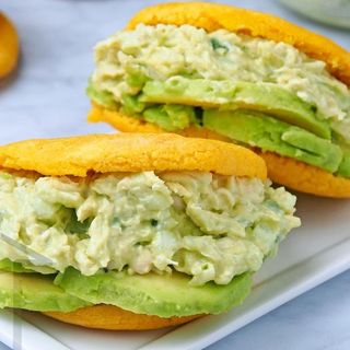 Arepa Reina Pepiada