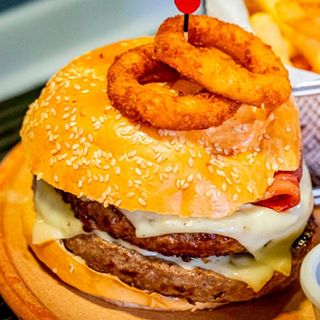 Bourbon BBQ Big Bad Boy Burger