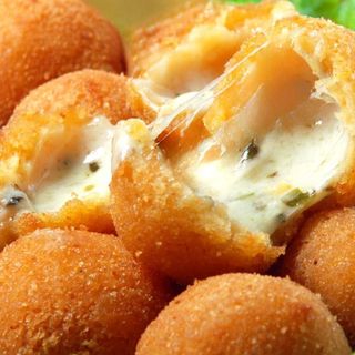 Bolitas queijo (queso).Ración