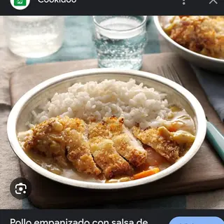 Pollo Frito Con Arroz Al Vapor