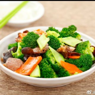 Vegetales De Ajo Tailandés