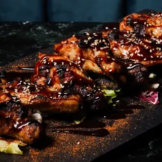 Alitas A La Brasa (8 Pzs.)