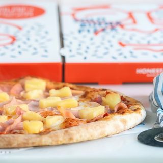 Pizza hawaiana (30 cm.)