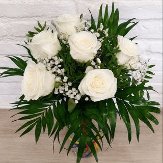 6 ROSAS BLANCAS