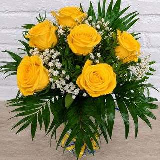 RAMO DE 6 ROSAS AMARILLAS