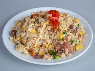 37. Arroz Frito Con Ternera