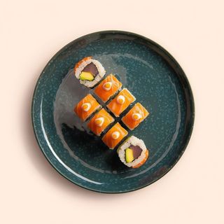 123. Uramaki California spicy atún (8 uds.)