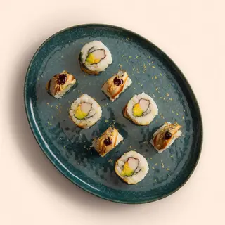 147. Uramaki Especial Unagi