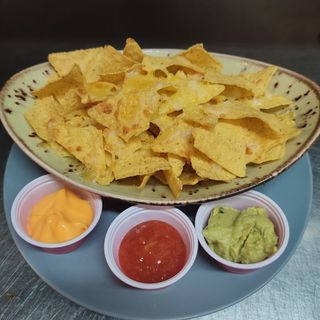 Nachos Cricket