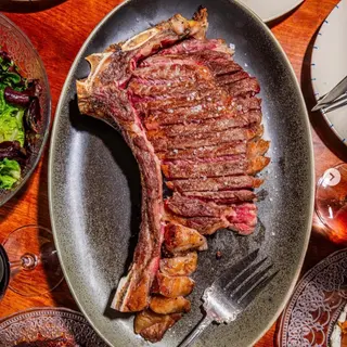 Chuletón De Ternera Charra (1000 G.)