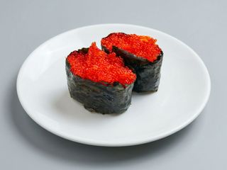10. Nigiri Tobiko (2 Pzs.)