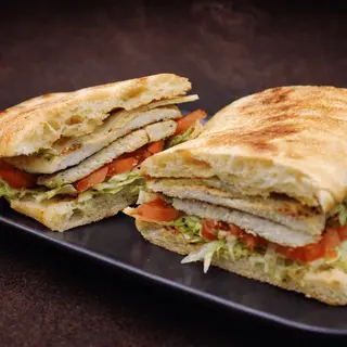 Bocadillo De Pollo