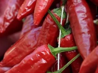 Bote de aceite picante