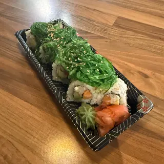 Sake Wakame Uramaki (8 Uds.)