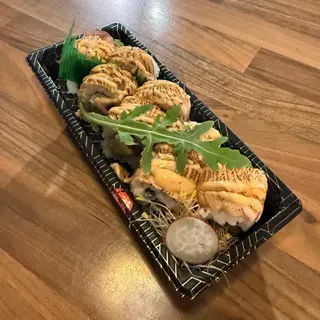 Aburi Spicy Uramaki (8 Uds.)
