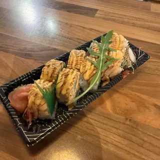 Aburi Spicy Uramaki (8 Uds.)