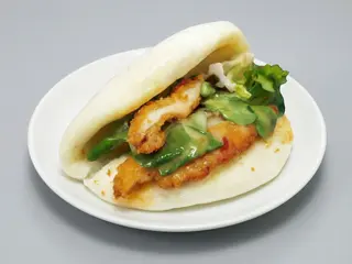 76.Pan Gwa Bao Pollo