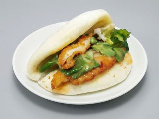 76.Pan Gwa Bao Pollo