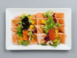 93.Tataki De Salmón