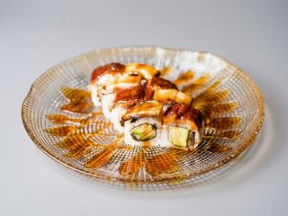 Dancing roll anguila