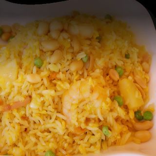 47.Arroz Frito Con Piña