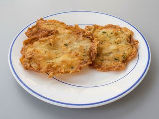 T. Tortilla de camarones