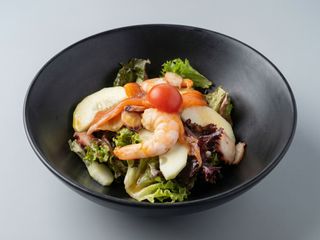 2 Ensalada de marisco