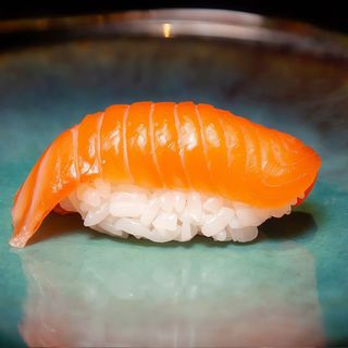 Nigiri De Salmón (1 Ud.)