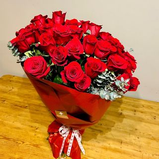 Ramo de 50 Rosas Rojas - San Valentín