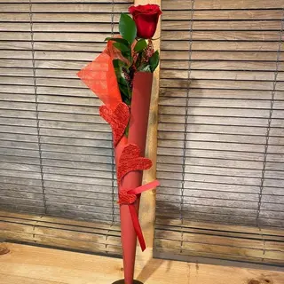 Rosa Roja Con Corazón
