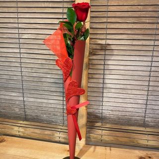 Rosa Roja Con Corazón