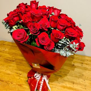 Ramo de 51 Rosas Rojas - San Valentín